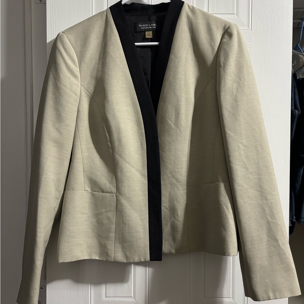 Evan Picone Cream and Black Blazer